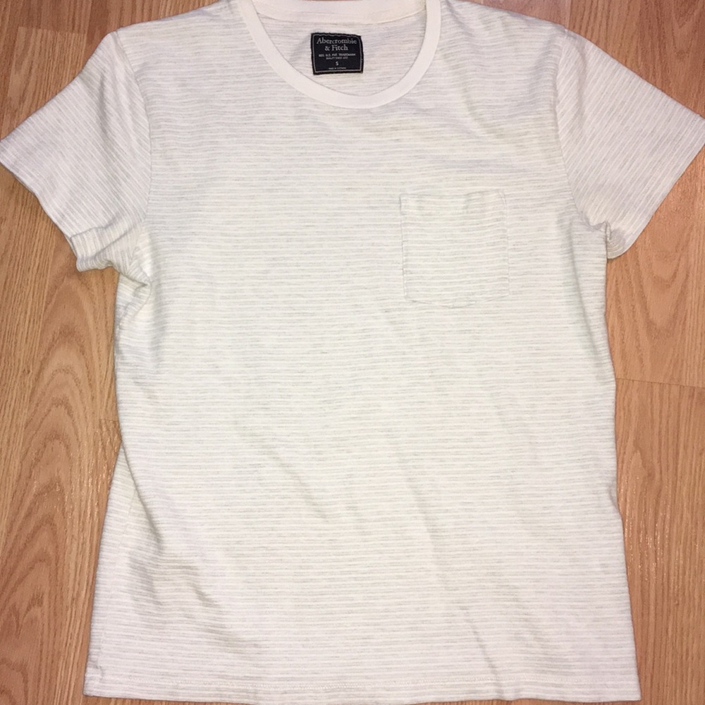 Abercrombie tee